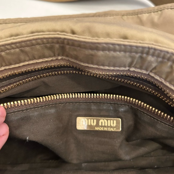 Miu Miu Olive Green Messenger Shoulder Bag - Picture 3 of 13